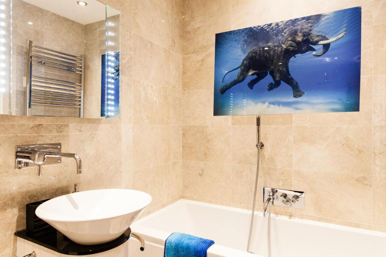 Ferienwohnung Cool Covent Garden Theatre Design Hub For Families Friends Couples London Exterior foto